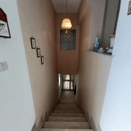 La Casa Sulla Valle * 卡斯德鲁西苏比